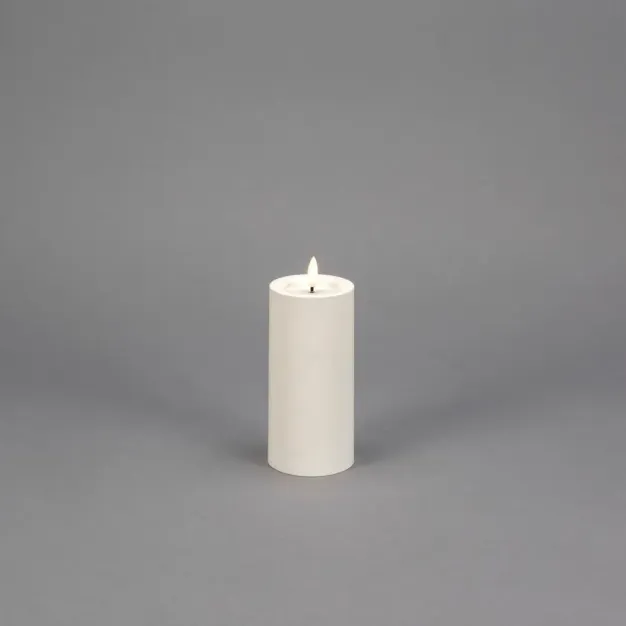 Konstsmide - Bougie LED bloc sur piles avec flamme vacillante - Ø 7 x 15 cm - IP44 - blanc