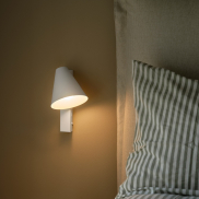 Nordlux Wilmer - lampe de chevet avec port usb - Ø 13,7 x 24,5 cm - blanc