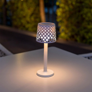 New Garden Gretita - lampe de table d'extérieur à piles - Ø11,7 x 31 cm - 1W LED inclus - IP44 - blanc