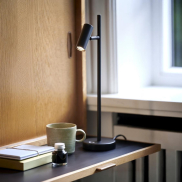 Nordlux Omari - lampe de table - 7,5 x 10 x 40 cm - 3 niveaux de gradation - 3,2W LED inclus - noir