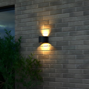 Nordlux Milda - applique d'extérieur avec 2 faisceaux réglables - 13,5 x 11,8 x 10 cm - 4,9W LED inclus - IP44 - noir