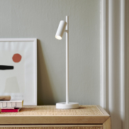 Nordlux Omari - lampe de table - 7,5 x 10 x 40 cm - gradateur à 3 niveaux - 3,2W LED inclus - blanc