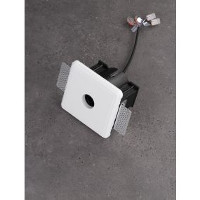 Nova Luce Imagine - base encastrée pour la série Imagine - 130 x 130 mm, dimension d’encastrement 131 x 131 mm - plâtre blanc