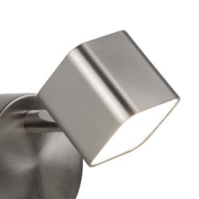 Searchlight Quad - spot mural avec interrupteur - 9 x 11,5 cm - 4W LED dimmable inclus - argent satiné