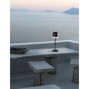 Nova Luce Colt - lampe de table extérieure à piles - Ø 11 x 38 cm - 1W LED dimmable inclus - IP44 - noir sable