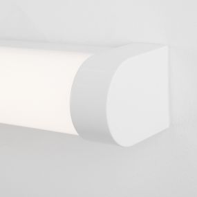 Nova Luce Noor - applique murale avec interrupteur - 60 x 5,2 x 7 cm - 15W LED inclus - IP44 - blanc et chrome