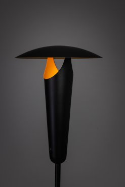 ETH The Britt - lampadaire - Ø 30 x 151 cm - noir et laiton