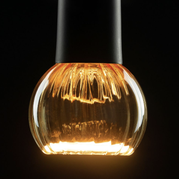 Segula Ampoule LED - Globe flottant droit - Ø 8 x 10,5 cm - E27 - 4W dimmable - 2200K - ambre