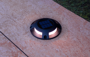 Century Italia Step Solar - projecteur de sol solaire avec capteur jour/nuit - Ø12 x 2,6 cm - 0,04W LED inclus - IP67 - noir - 3000K