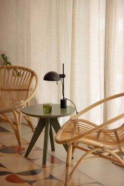Faro Matilda - lampe de table - 19,6 x 8 x 43 cm - noire