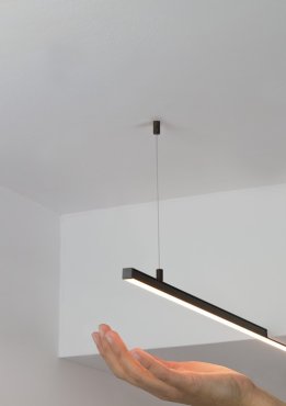 Klus FI-8-LIN-Z - point d'attache conducteur - noir
