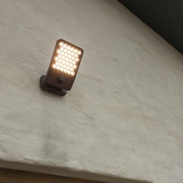 Lutec Atlantis - projecteur avec détecteur - 22,2 x 14,1 x 12,4 cm - 14W LED incluse - 3000K - IP54 - gris foncé