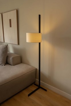 Faro Stand Up - lampadaire - 40 x 175 x 40 cm - noir mat et lino