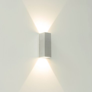 Artdelight Vegas - applique murale - 5 x 5 x 15 cm - 2 x 1,5W LED inclus - IP65 - aluminium