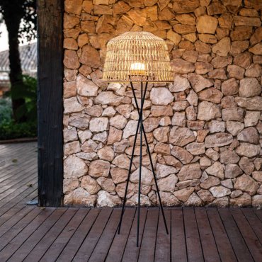 New Garden Amalfi - lampadaire avec source lumineuse rechargeable et télécommande - 9W LED inclus - Ø 49 x 148 cm - IP54 - rotin