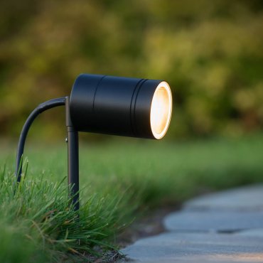 Lucide Arne - spot de sol sur piquet - Ø 6,3 x 36 cm - 5W LED inclus - IP44 - noir