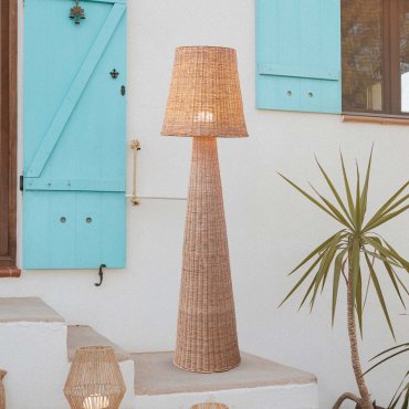 New Garden Lola 165 Nature - lampe de sol d'extérieur avec source lumineuse rechargeable et télécommande - Ø 45 x 165 cm - LED 9W incluse - IP54 - rotin