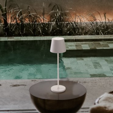 Nova Luce Seina - lampe de table rechargeable pour extérieur - Ø 11,4 x 39,5 cm - 2W dimmable LED inclus - IP54 - blanc sablé