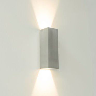 Artdelight Vegas - applique murale - 8 x 8 x 25 cm - 2 x 4W LED dimmable inclus - IP65 - aluminium