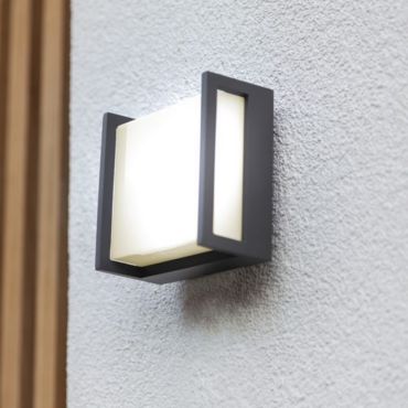 Lutec Qubo - Applique d'extérieur - 14 x 7,2 x 14 cm - 9,5W LED inclus - IP54 - gris foncé