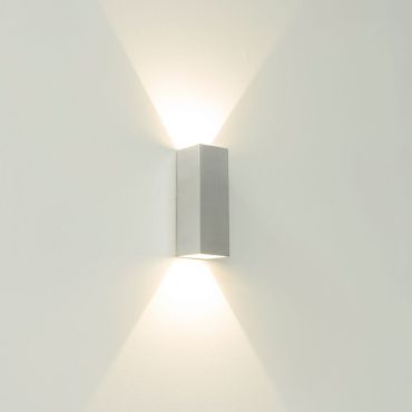 Artdelight Vegas - applique murale - 5 x 5 x 15 cm - 2 x 1,5W LED inclus - IP65 - aluminium