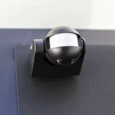 Lutec Sphere - capteur infrarouge - 9 x 10 x 8 cm - IP44 - noir