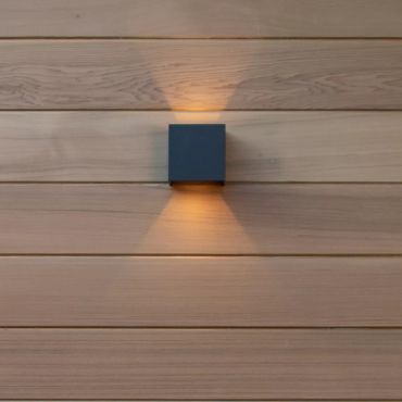 Lucide Axi - applique murale avec 2 faisceaux réglables - 10 x 10 x 10 cm - 6W LED inclus - IP54 - noir