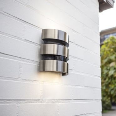 Lutec Maya - Applique d'extérieur avec détecteur - 15 x 7 x 17 cm - 18,5W LED inclus - IP44 - acier inoxydable