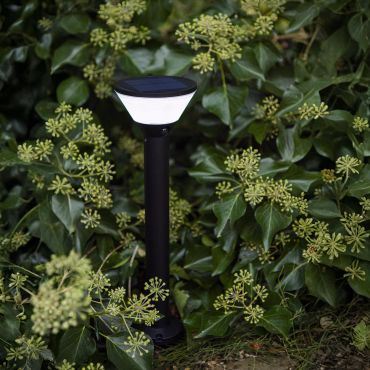 Lutec Karlo - spot solaire sur piquet avec détecteur de mouvement - éclairage intelligent - Lutec Connect - Ø 13 x 45 cm - 6,8W LED inclus - IP44 - noir