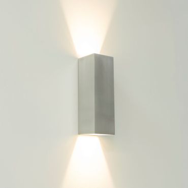 Artdelight Vegas - applique murale - 8 x 8 x 25 cm - 2 x 4W LED dimmable inclus - IP65 - aluminium