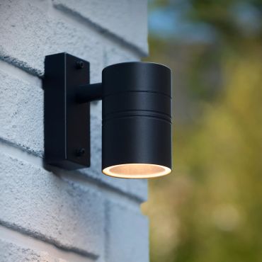 Lucide Arne - applique murale extérieure - 6,3 x 12 x 11,7 cm - 5W LED inclus - IP44 - noir