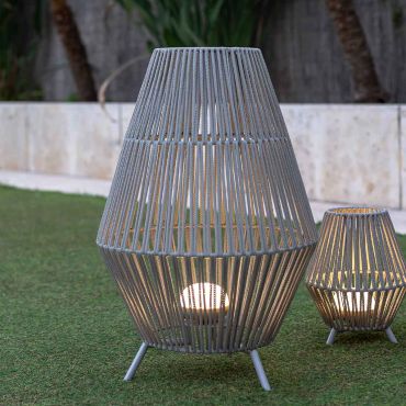 New Garden Conta 70 - lampadaire/table d'extérieur avec source lumineuse rechargeable et télécommande - 9W LED inclus - Ø 48 x 72 cm - IP54 - gris