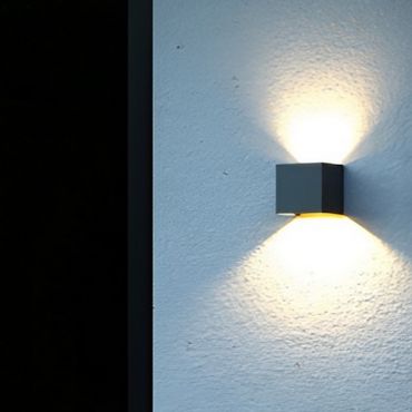 Nordlux Milda Kubi - applique d'extérieur avec 2 faisceaux lumineux réglables - 10,3 x 10 x 10 cm - 4,9W LED inclus - IP44 - anthracite