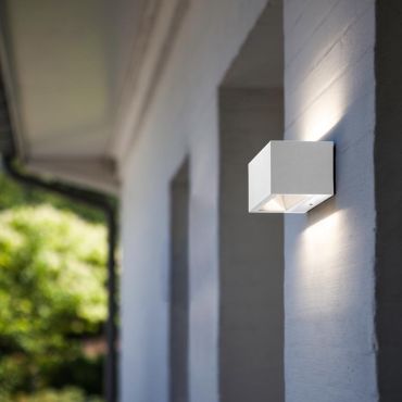 Lutec Gemini - Applique d'extérieur - 14 x 9 x 6 cm - 10,5W LED inclus - IP54 - blanc