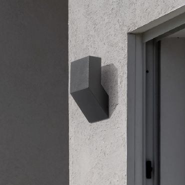Nova Luce Brigitta - applique murale extérieure - 12 x 20,8 x 8,3 cm - 6W LED inclus - IP65 - noir sablé
