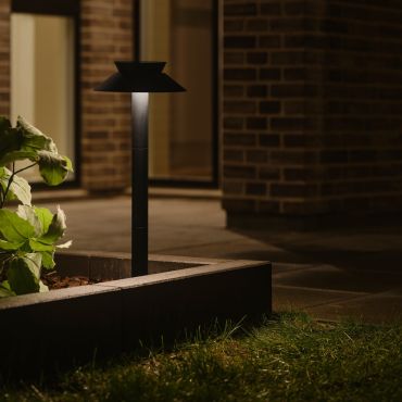 Nordlux Justina - poteau de jardin solaire avec détecteur de mouvement sur pointe - Ø 23 x 60 cm - 5W LED inclus - IP44 - noir