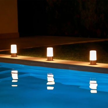 New Garden Maia - lampe de table rechargeable - Ø9 x 19 cm - 1W LED inclus - IP44 - laiton