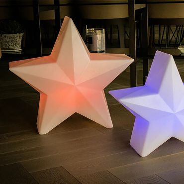 New Garden Nova 60 Christmas Star - lampe de sol rechargeable à énergie solaire avec télécommande - 62 x 57 x 25,6 cm - LED RGB 5W incl. - IP65 - blanc