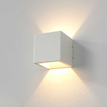 Artdelight Cube - applique murale extérieure - 10 x 10 x 10 cm - 6W LED dimmable inclus - dim to warm - IP54 - blanc
